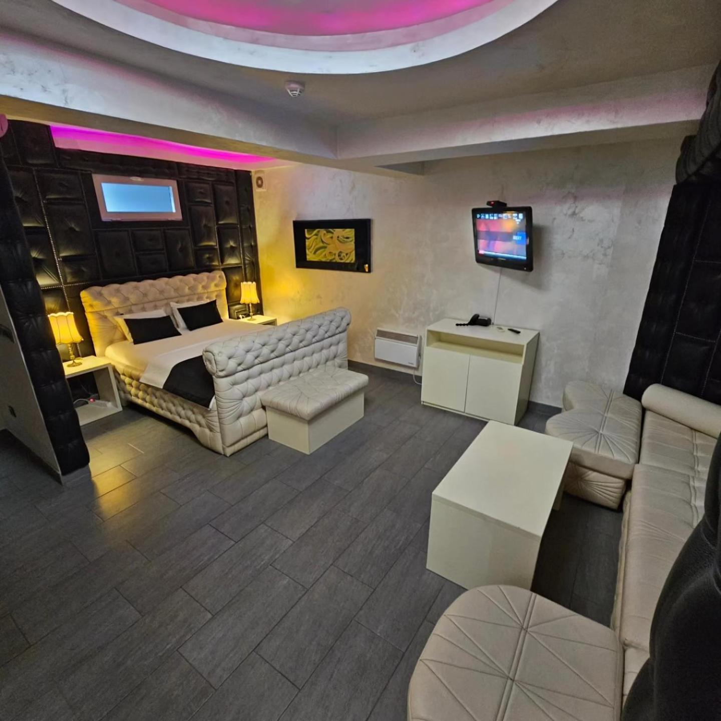 בלגרד Olympic Wellness & Spa Hotel מראה חיצוני תמונה