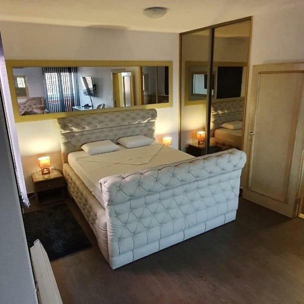 בלגרד Olympic Wellness & Spa Hotel מראה חיצוני תמונה
